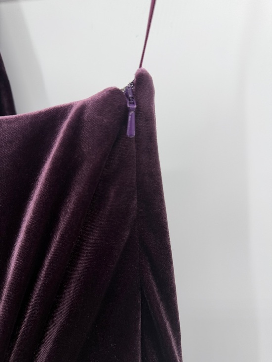 Revelry Women's Aurora Velvet One Shoulder Dress - Purple - 18 - Picture 6 of 11